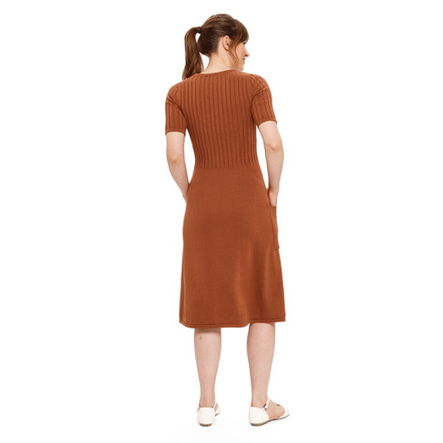 Gebreide jurk van bio-katoen met merinowol, kastanjebruin